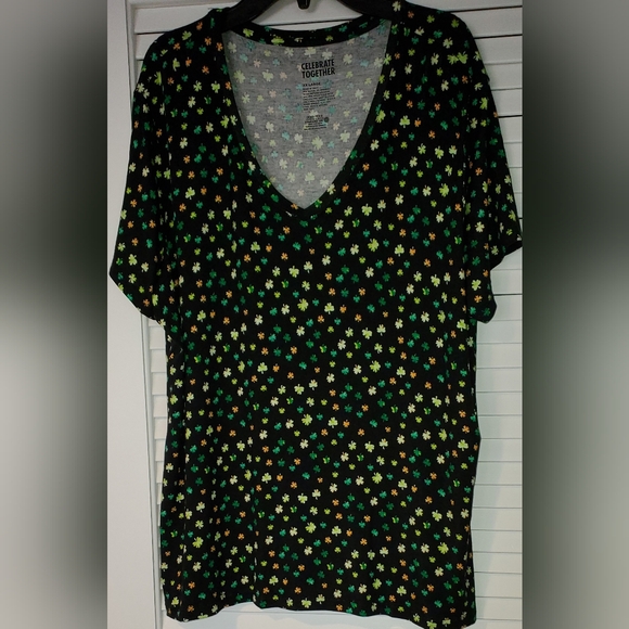 Celebrate Together (Kohl's) Tops - LIKE NEW St.Patrick's Day shamrock tshirt XXL